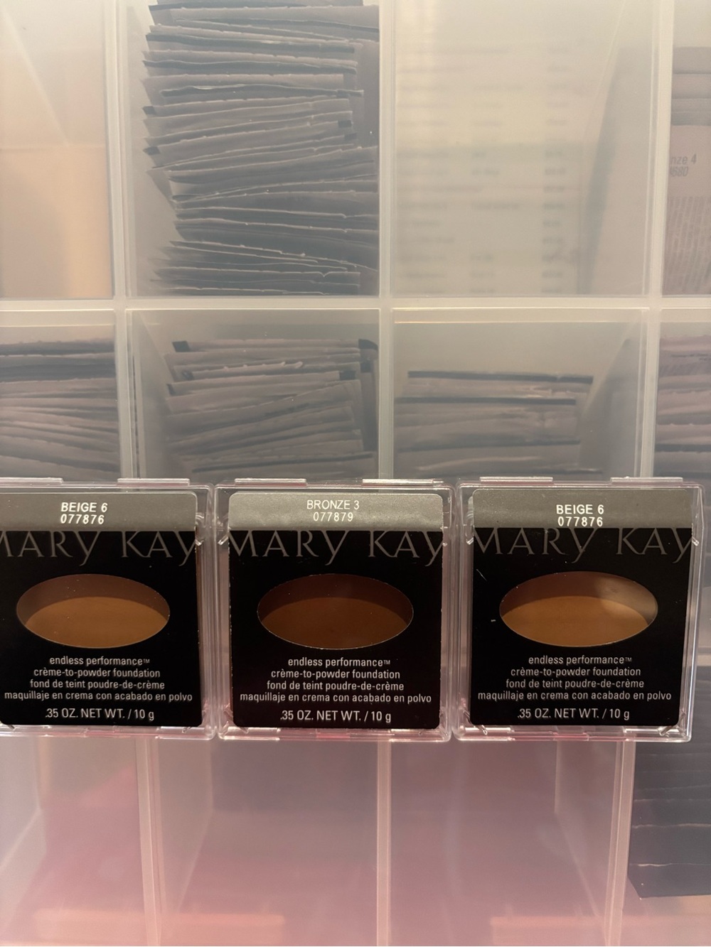 Mary Kay Endless Performance Creme-to-Powder Foundation — Beige & Bronze Shades